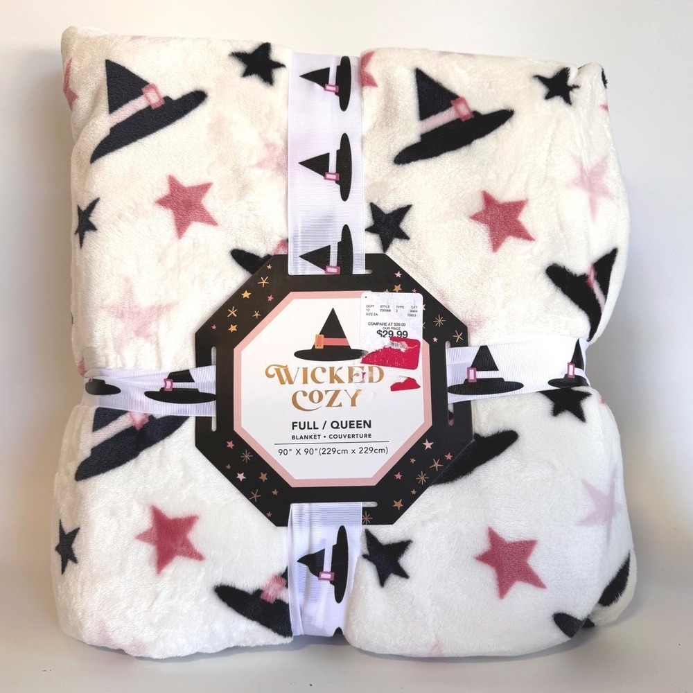 Wicked Cozy Halloween Witch Hat Star Plush Blanket Full Queen White Pink Black